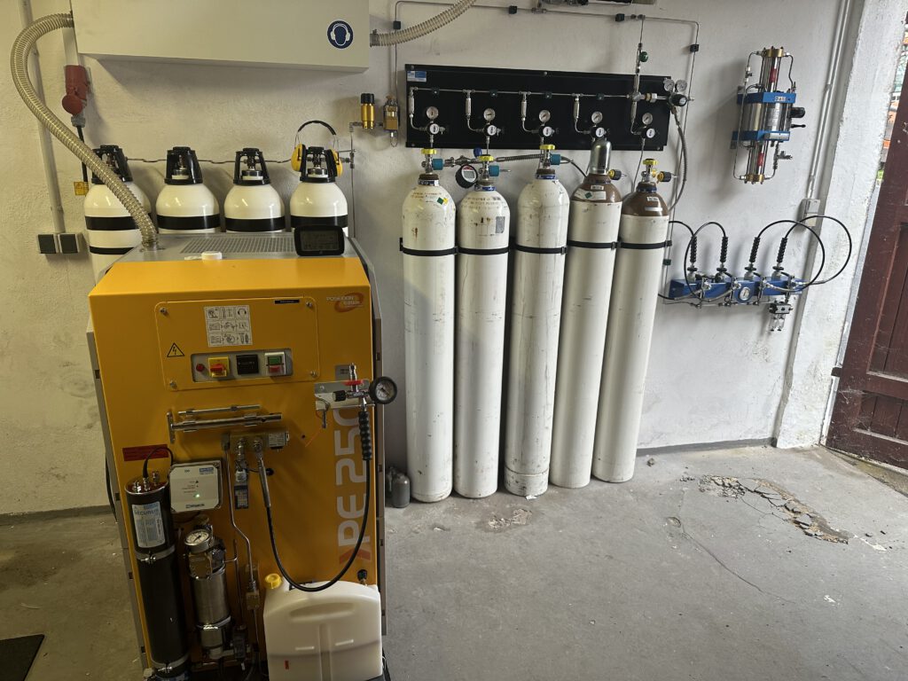 Tec Gasblender Tauchschule Ulm PADI diveXellence