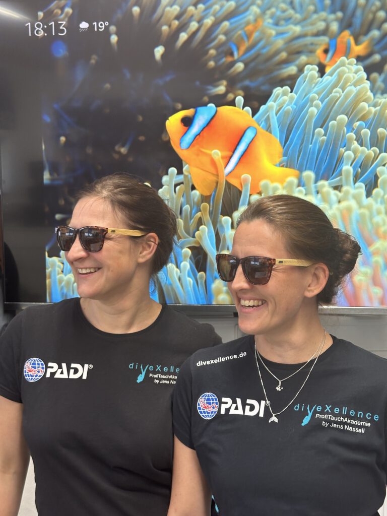 PADI Women Dive Day divexellence Tauchschule Ulm Tauchshop